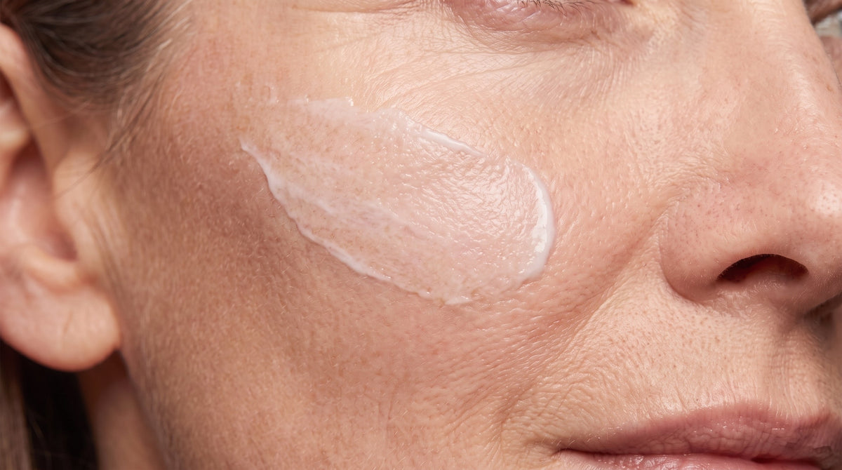 Cilt ve Saç İçin Hyaluronik Asit + C Vitamini Rehberi